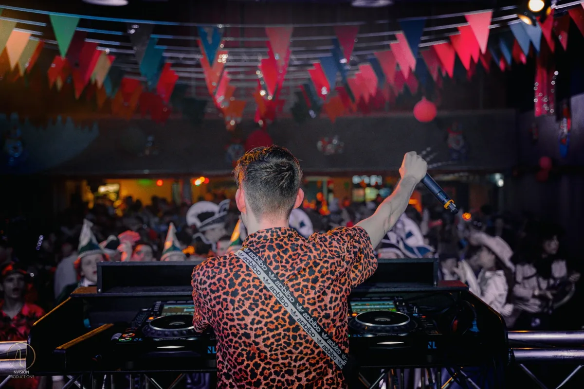 Vastelaovend DJ SBN live
